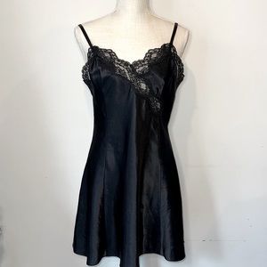 Vintage Victoria Secret Chemise Slip Black Lace Gold Label